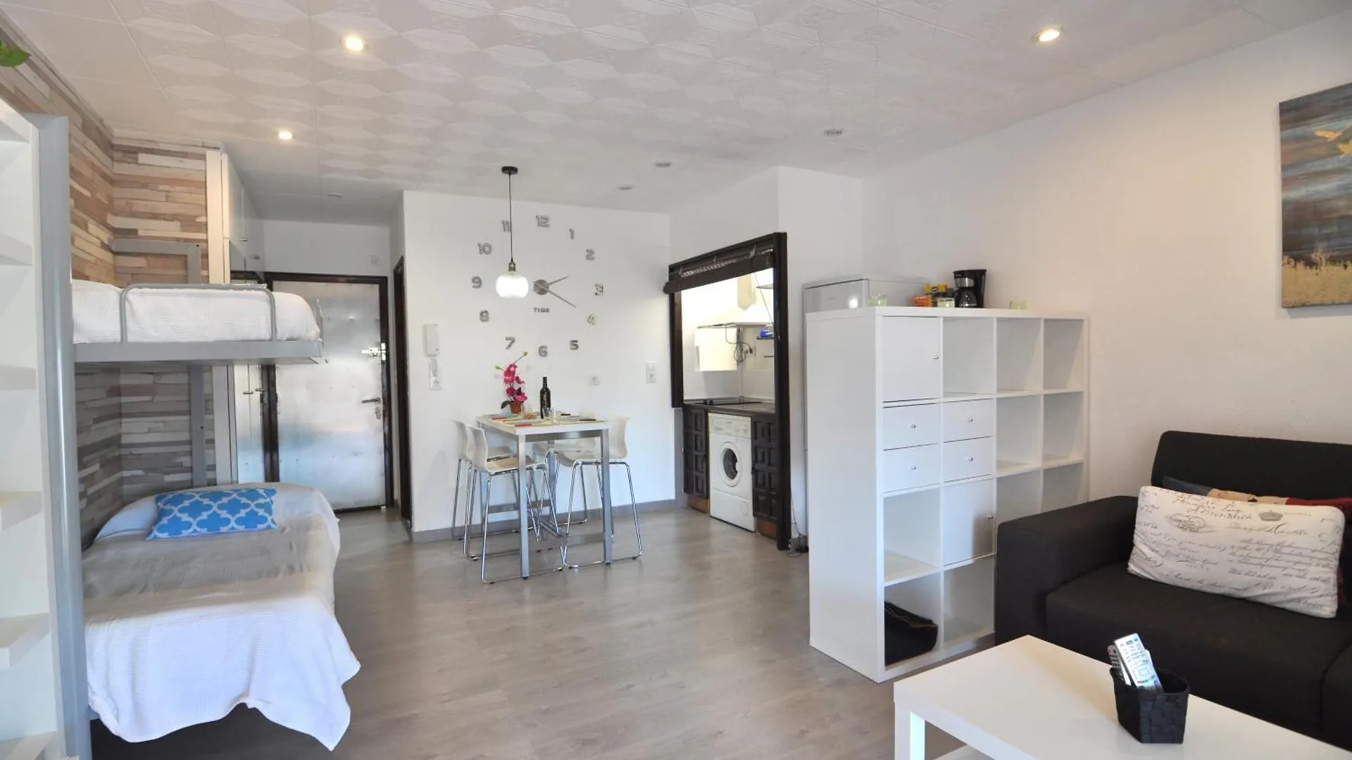 Rnet - Puerto Simona 1-9 Roses Costa Brava Apartment 0*,  Spain